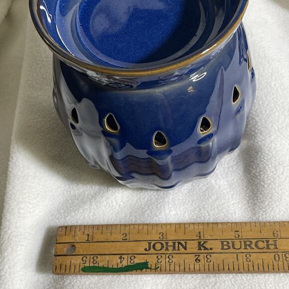 Scentsy Hanukkah Full Size Menorah Holiday Collection Warmer Blue Ceramic NIB - Picture 6 of 7